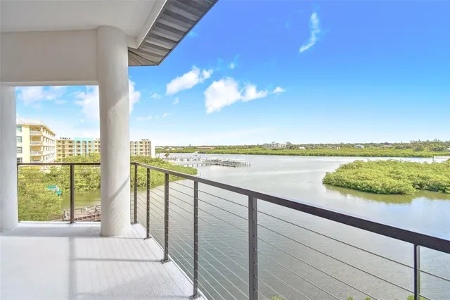 $15,000 | 19505 Gulf Boulevard, Unit 404, Indian Shores, FL 33785