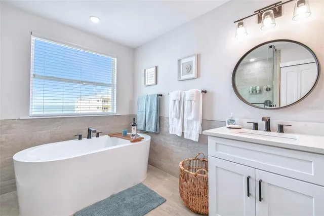 $15,000 | 19505 Gulf Boulevard, Unit 404, Indian Shores, FL 33785