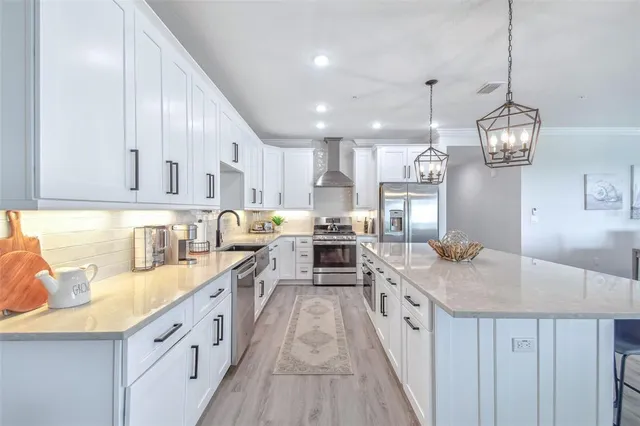 $15,000 | 19505 Gulf Boulevard, Unit 404, Indian Shores, FL 33785