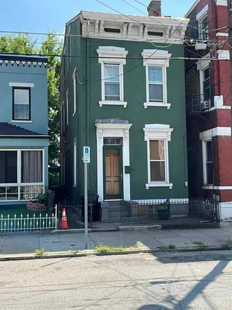 $205,000 | 923 Findlay Street, Cincinnati, OH 45214