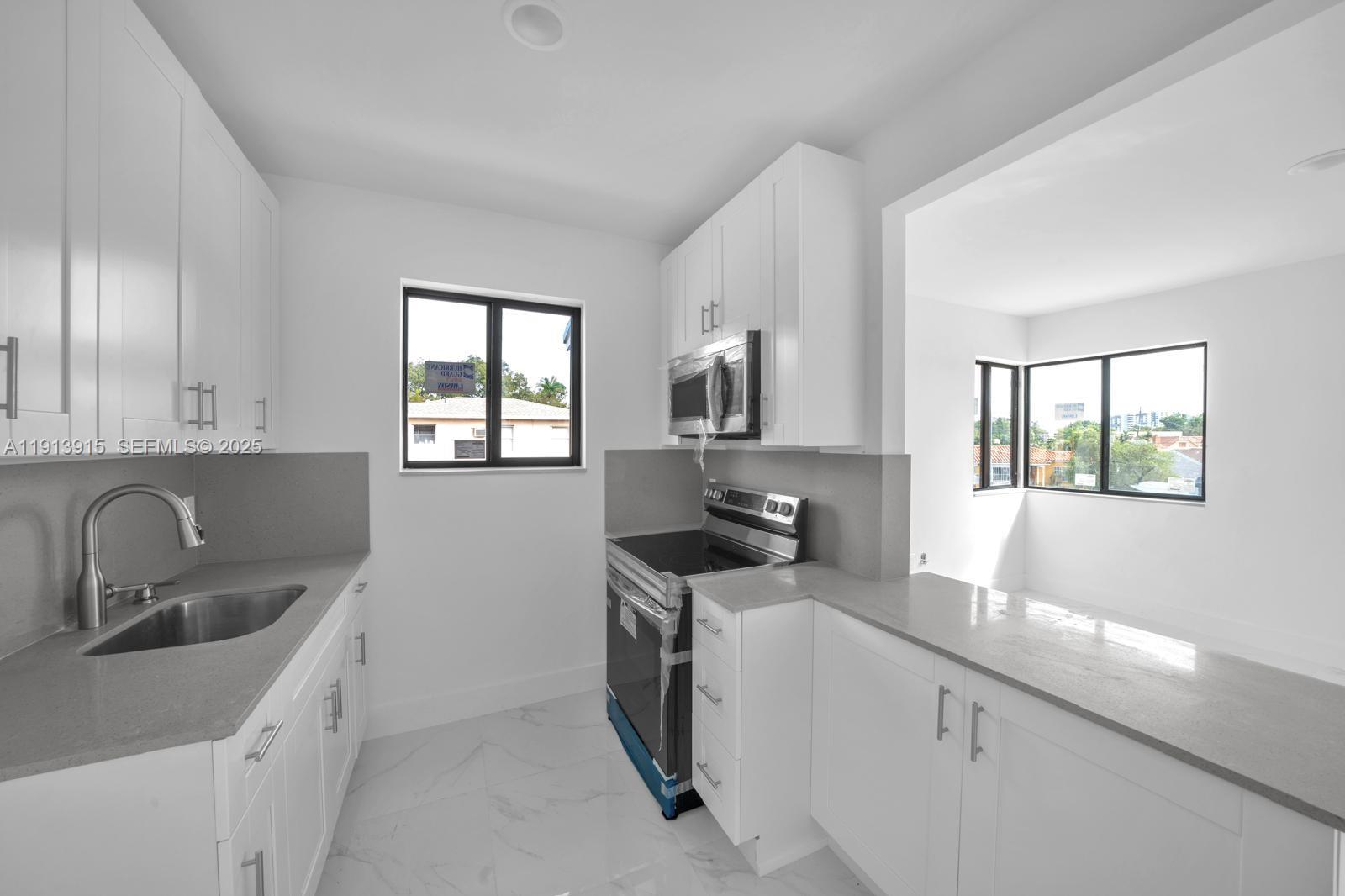 450 Beacom Boulevard, Unit B Miami, FL 33135 - Photo 5 of 11