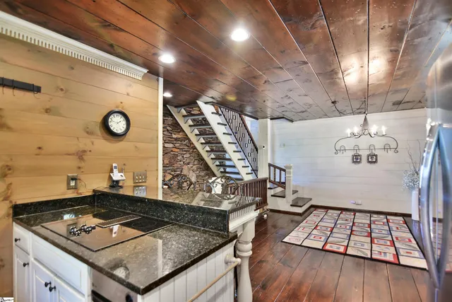 $925,000 | 126 Columbine Way, Cleveland, SC 29635