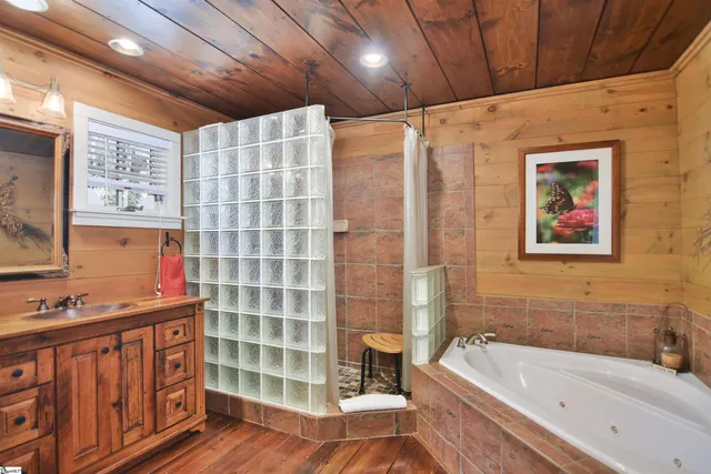 $925,000 | 126 Columbine Way, Cleveland, SC 29635