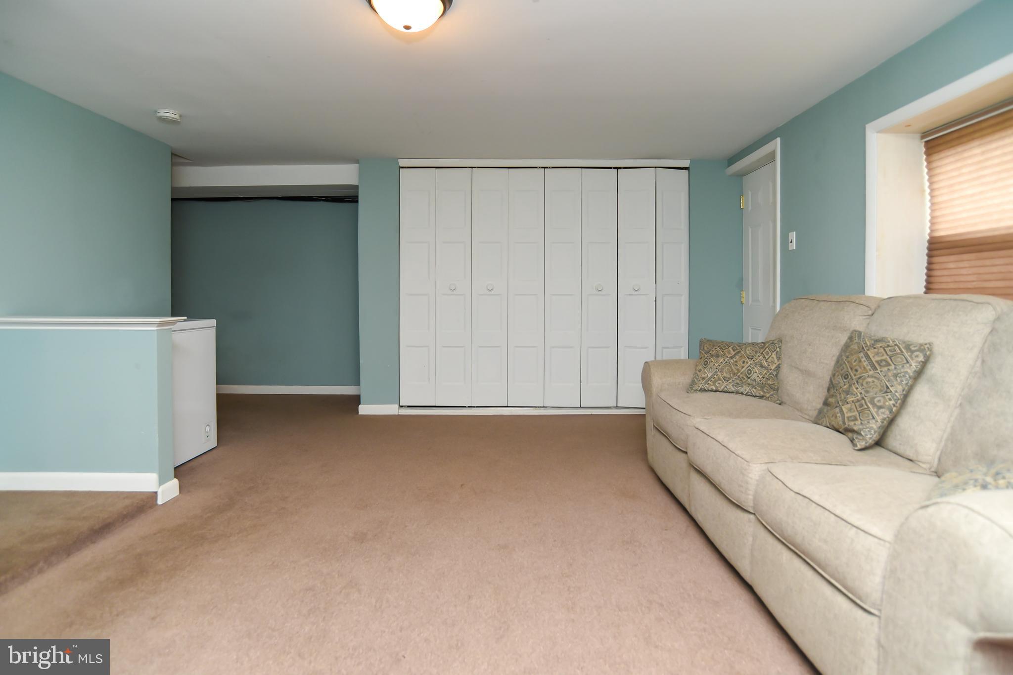 12323 Dunks Ferry Road Philadelphia, PA 19154 - Photo 11 of 35 Gallery Image 11