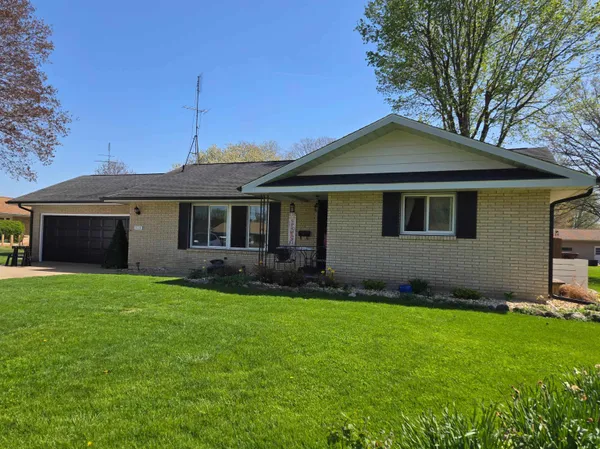 $245,000 | 607 East Buffalo Street, Polo, IL 61064