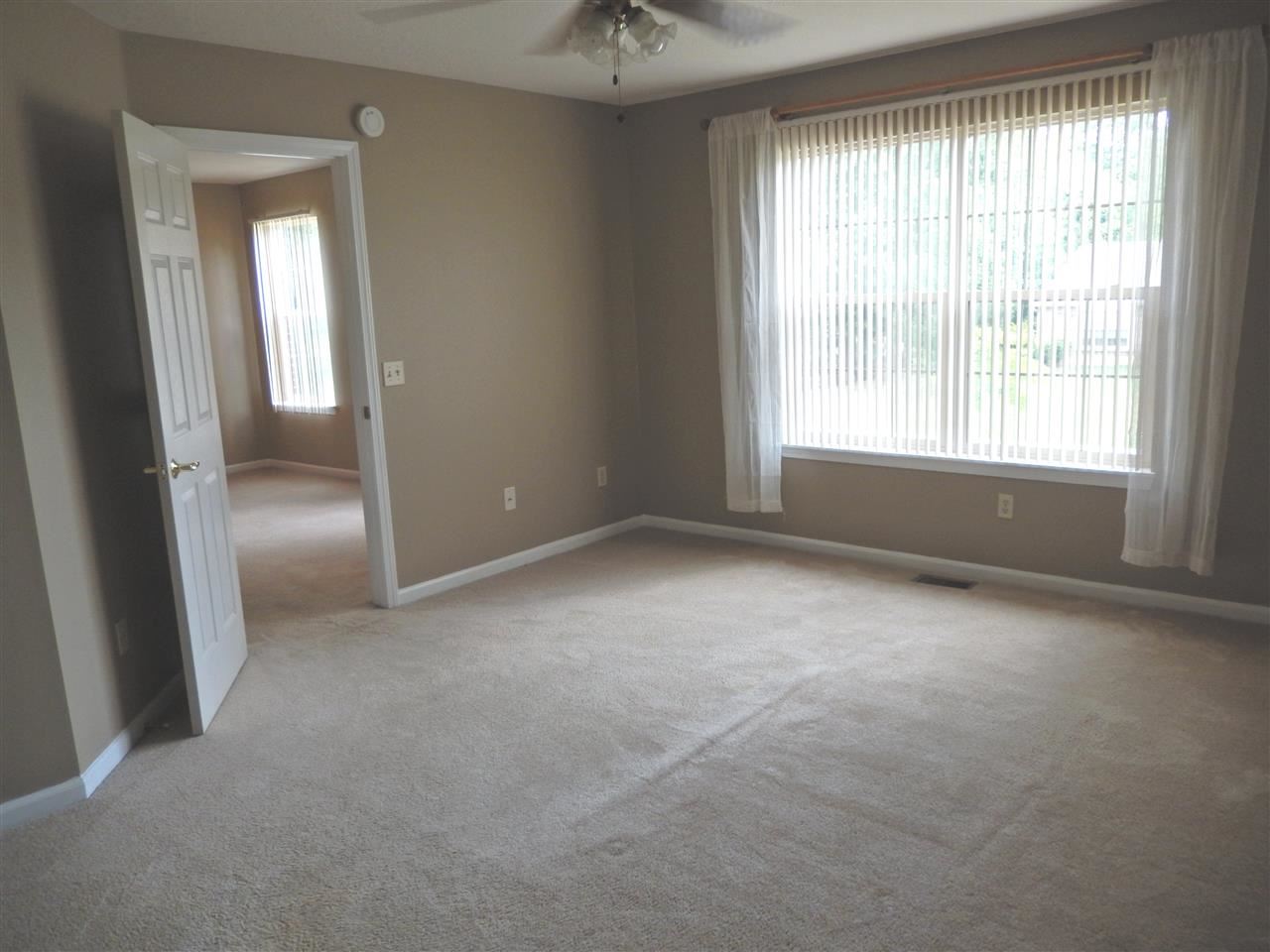113 Spring Forest Court Fort Wayne, IN 46804 - Photo 11 of 24 Gallery Image 11