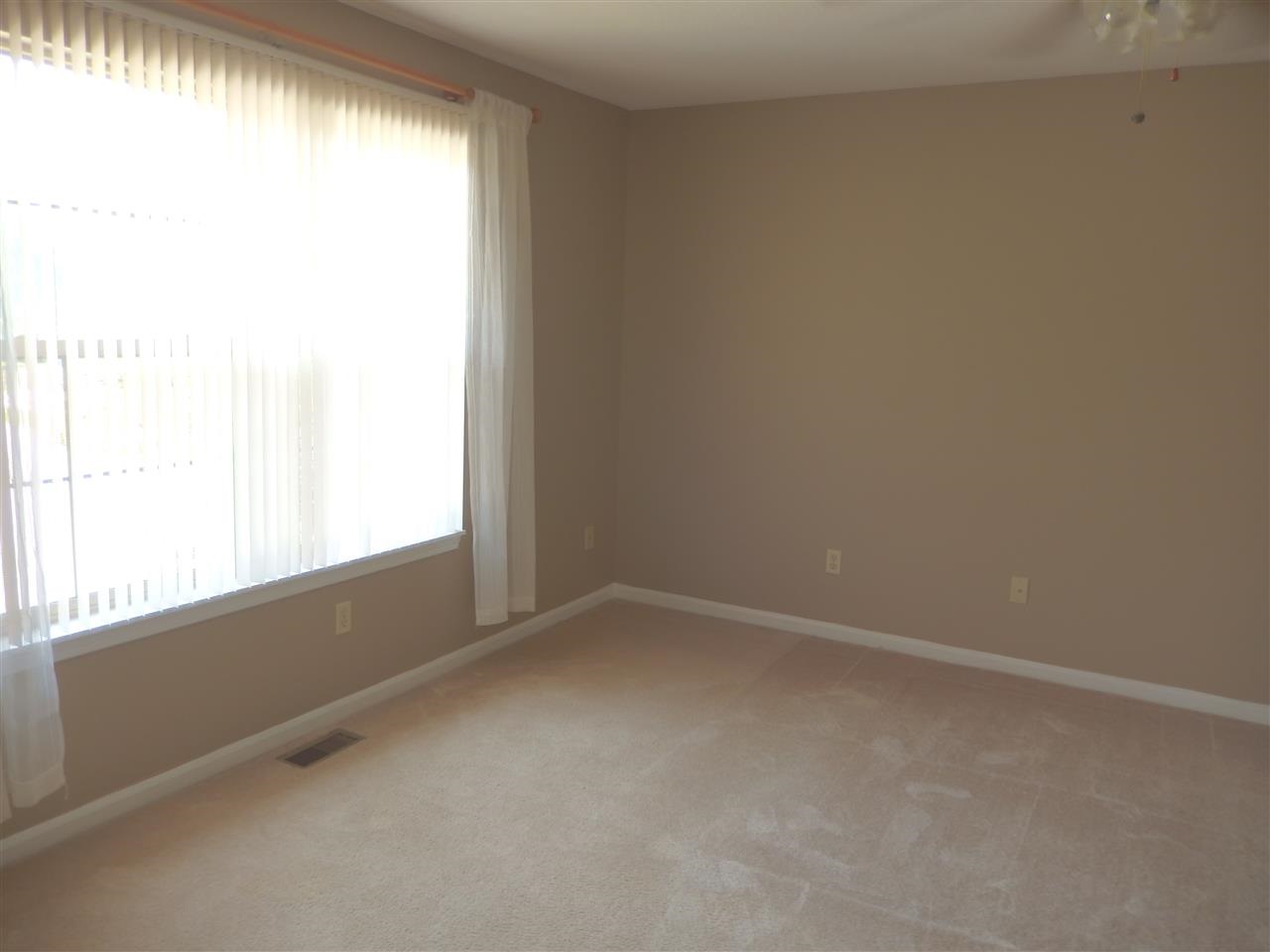 113 Spring Forest Court Fort Wayne, IN 46804 - Photo 12 of 24 Gallery Image 12