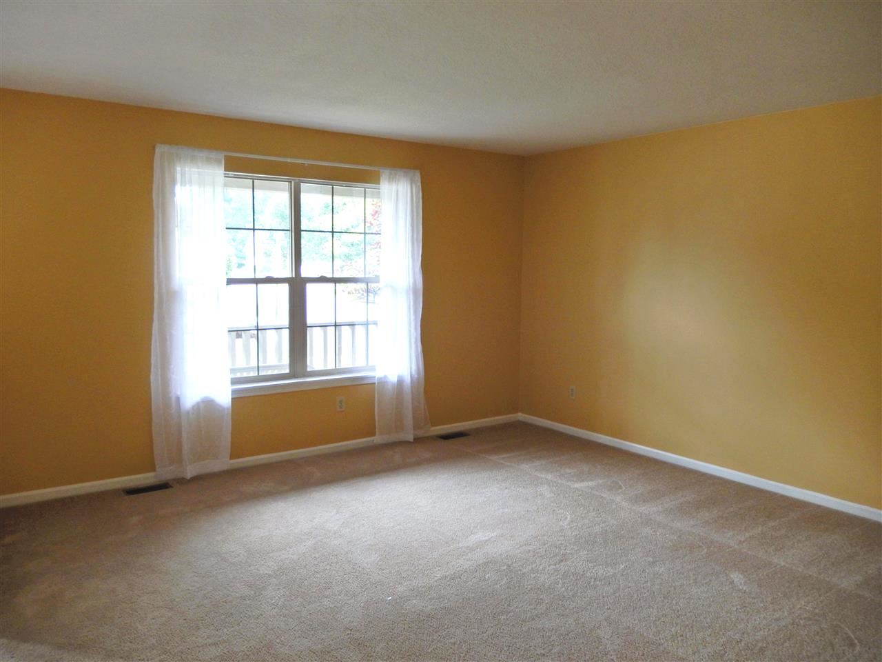 113 Spring Forest Court Fort Wayne, IN 46804 - Photo 8 of 24 Gallery Image 8