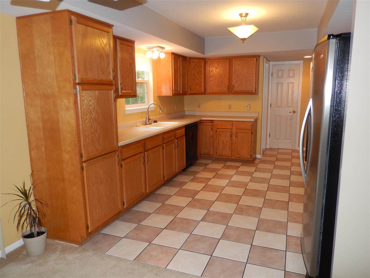 113 Spring Forest Court Fort Wayne, IN 46804 - Photo 9 of 24 Gallery Image 9
