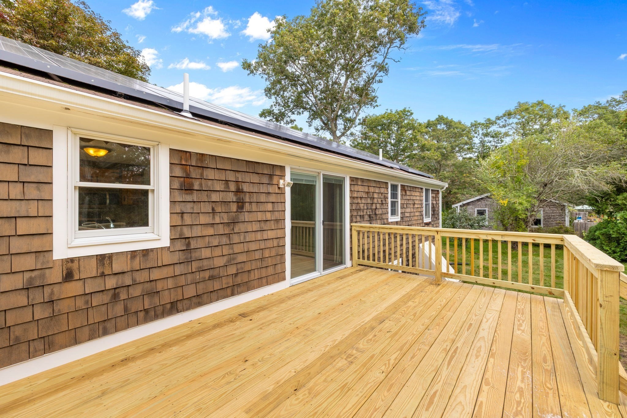 19 Essex Road Mashpee, MA 02649 - Photo 4 of 26 Gallery Image 4