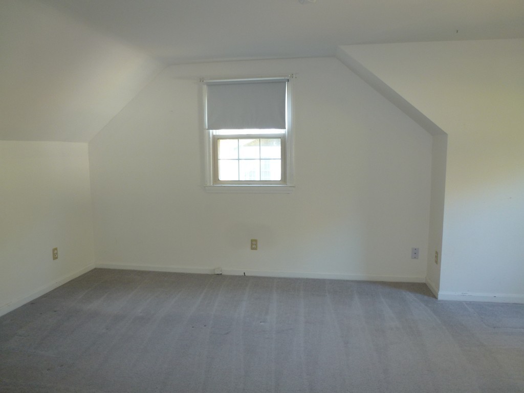 12 Oak Road Westford, MA 01886 - Photo 10 of 18 Gallery Image 10