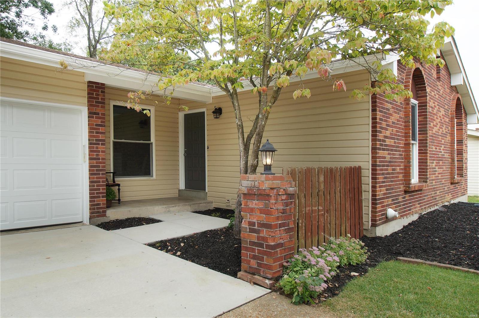 581 Bridgebend Road Manchester, MO 63021 - Photo 1 of 28
