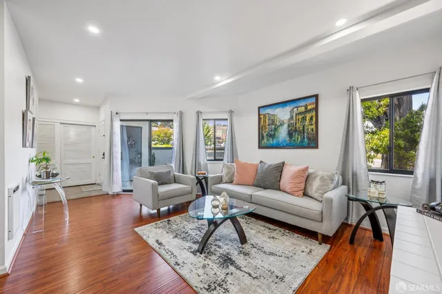 $749,000 | 1 Appian Way, Unit 7092, South San Francisco, CA 94080