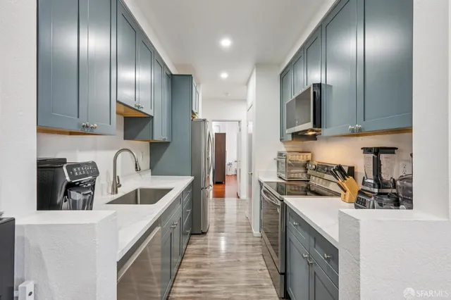 $749,000 | 1 Appian Way, Unit 7092, South San Francisco, CA 94080