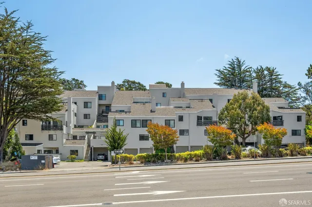 $749,000 | 1 Appian Way, Unit 7092, South San Francisco, CA 94080