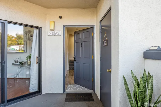 $749,000 | 1 Appian Way, Unit 7092, South San Francisco, CA 94080