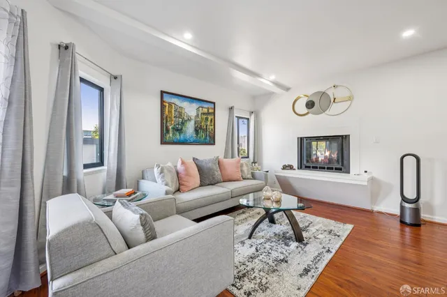 $749,000 | 1 Appian Way, Unit 7092, South San Francisco, CA 94080