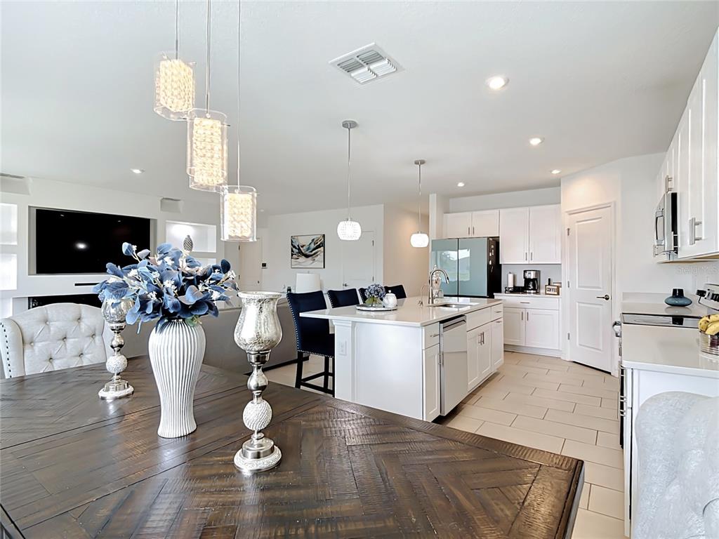 246 Zircon Road Kissimmee, FL 34758 - Photo 11 of 66