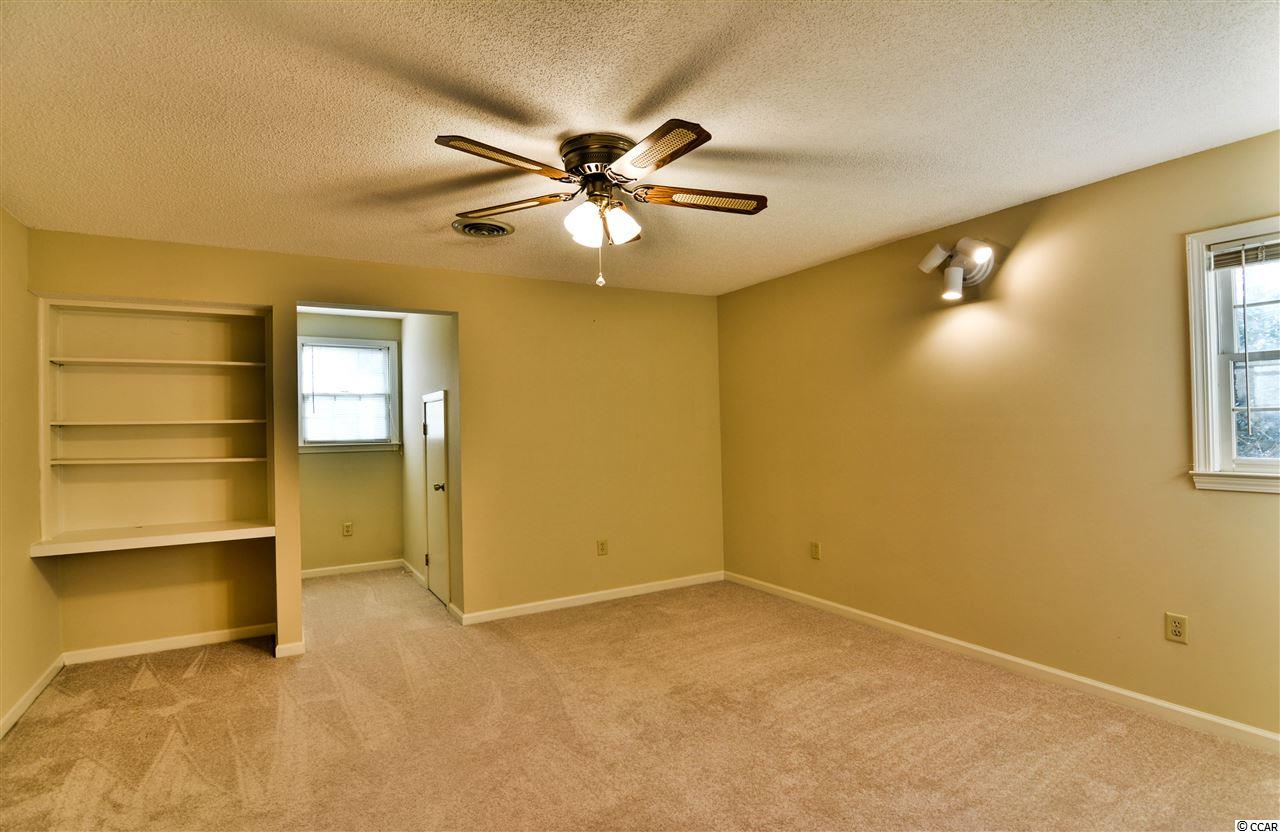 340 Stanley Drive Murrells Inlet, SC 29576 - Photo 16 of 25 Gallery Image 16