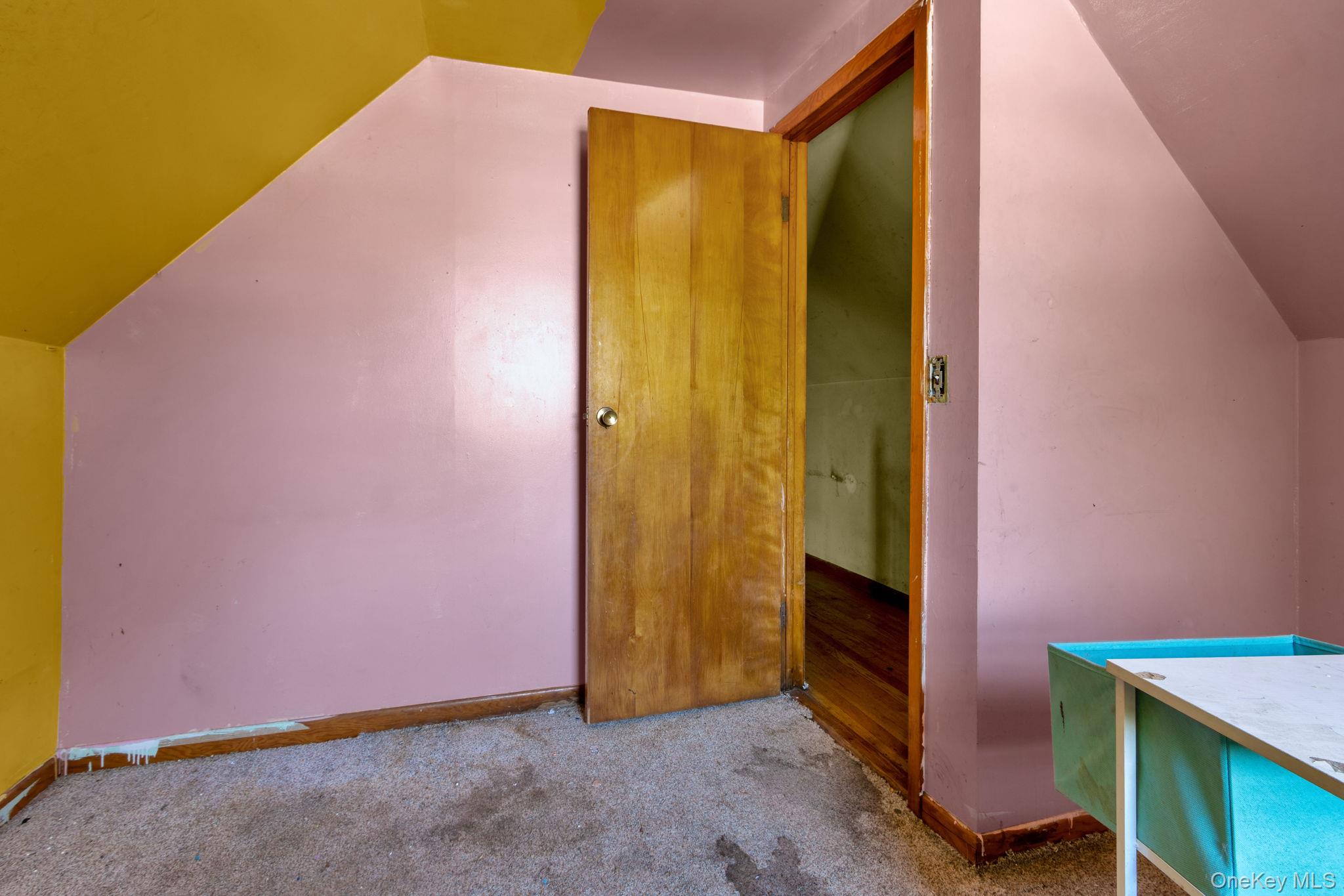 31 Foster Road Cairo, NY 12413 - Photo 22 of 38 a bathroom with a mirror