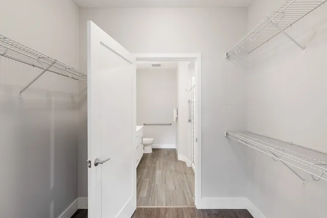 $2,286 | 101 West Liberty Street, Unit 418, Barrington, IL 60010