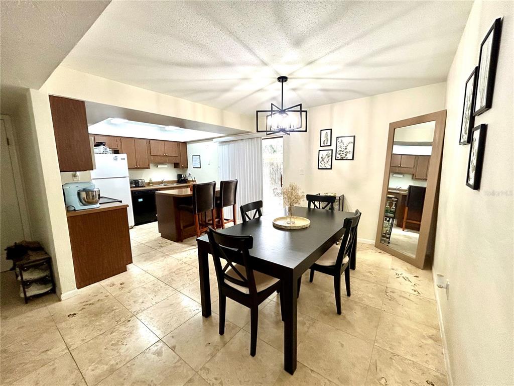 407 Northwest 39th Road, Unit 407C Gainesville, FL 32607 - Photo 21 of 28 Gallery Image 21
