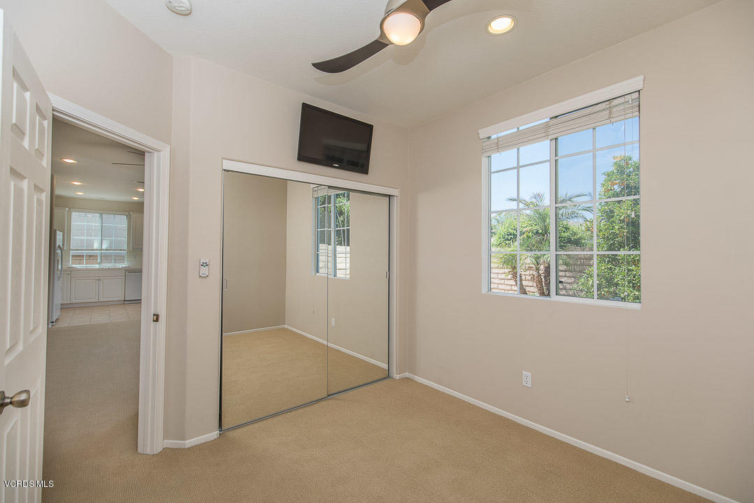 1159 Oleander Way Simi Valley, CA 93065 - Photo 24 of 48 1159 Oleander Way-23