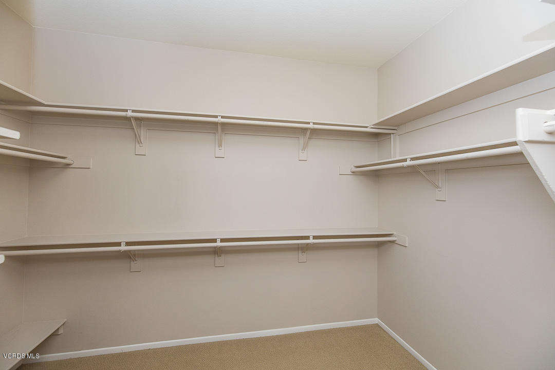 1159 Oleander Way Simi Valley, CA 93065 - Photo 30 of 48 1159 Oleander Way-29