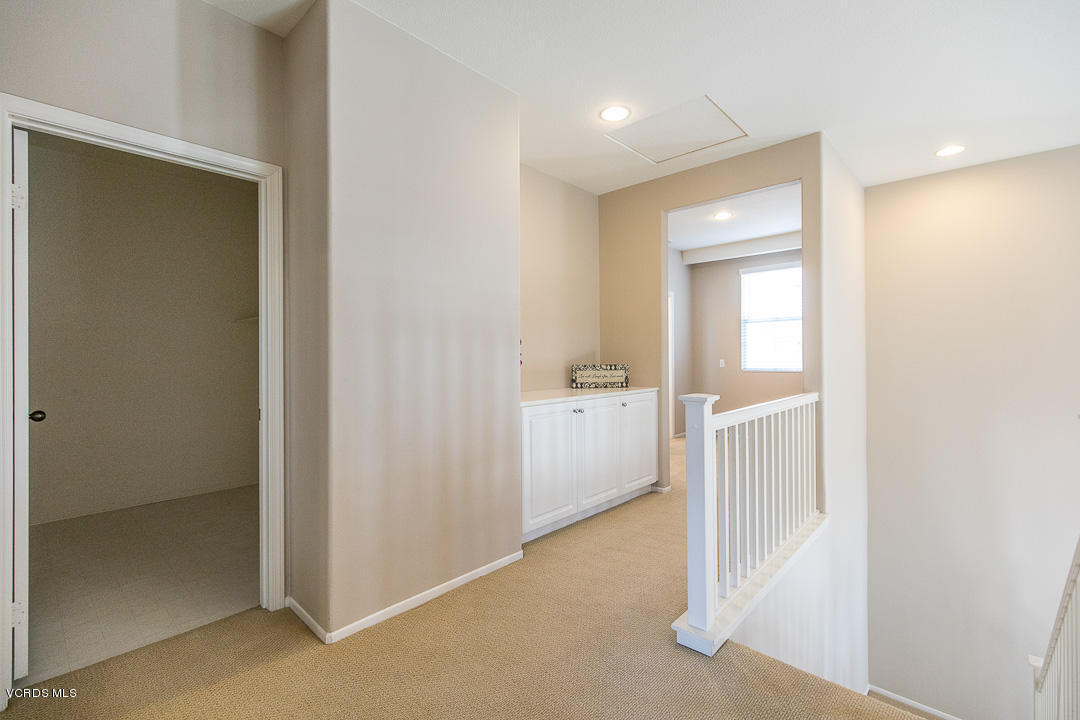 1159 Oleander Way Simi Valley, CA 93065 - Photo 32 of 48 1159 Oleander Way-31