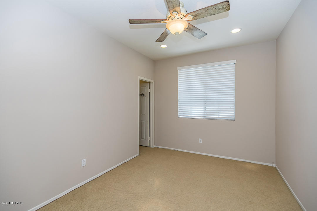 1159 Oleander Way Simi Valley, CA 93065 - Photo 34 of 48 1159 Oleander Way-33
