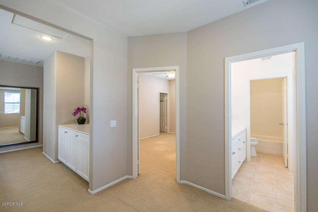 1159 Oleander Way Simi Valley, CA 93065 - Photo 38 of 48 1159 Oleander Way-37