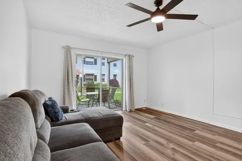 $75,000 | 375 Southwest 56th Avenue, Unit 103, Margate, FL 33068