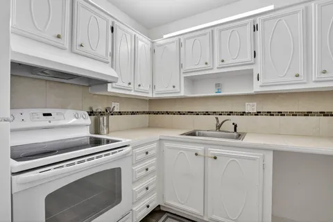 $75,000 | 375 Southwest 56th Avenue, Unit 103, Margate, FL 33068