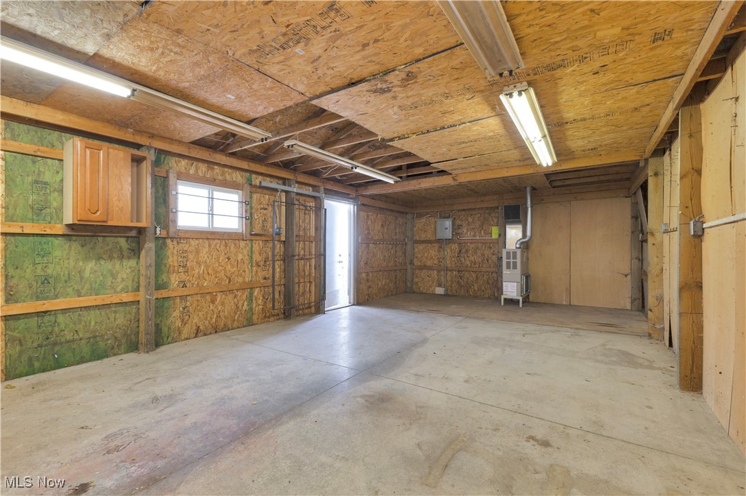 48265 Middle Ridge Road Amherst, OH 44001 - Photo 36 of 43 28x16 heated outbuilding