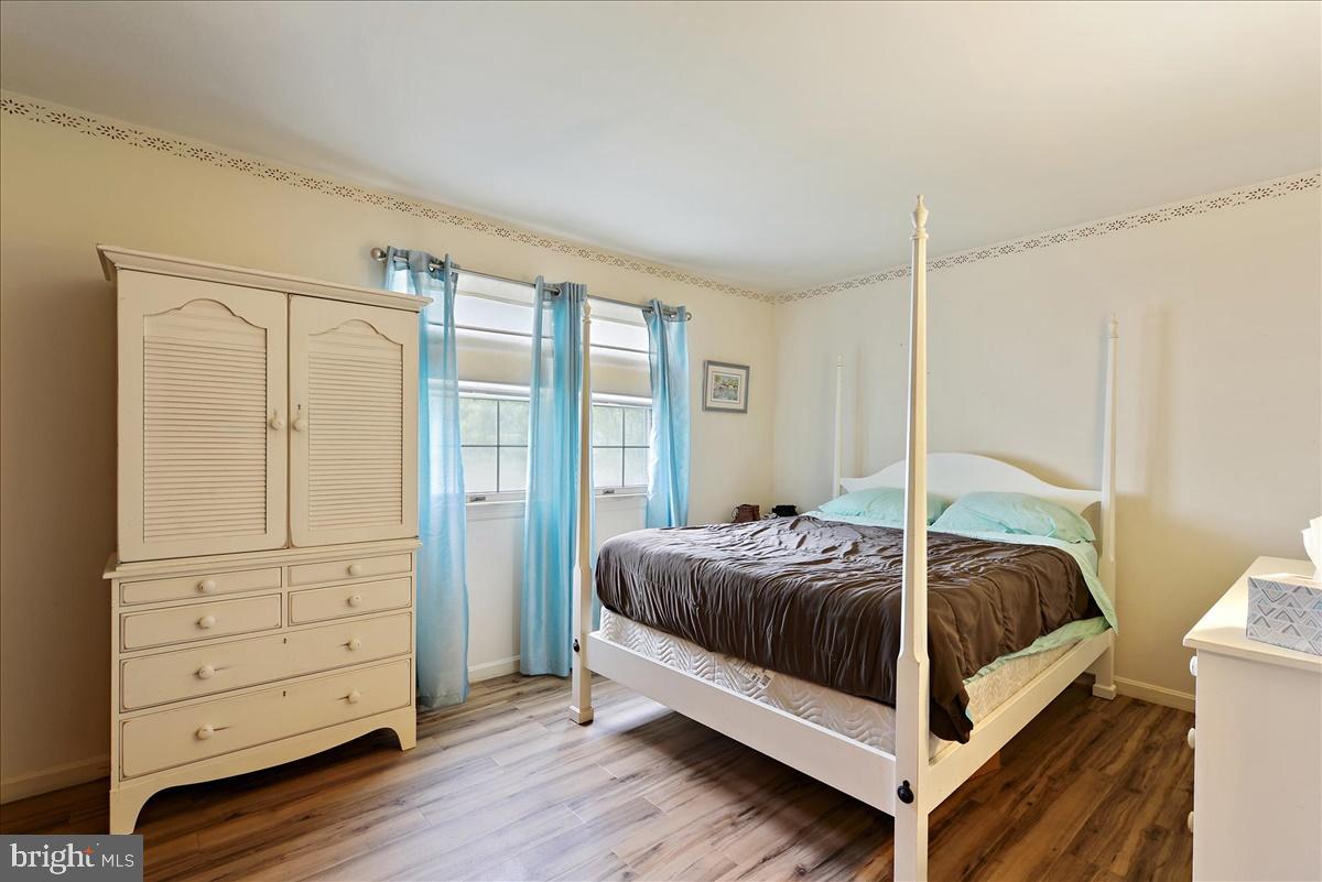 423 Westfield Court Lititz, PA 17543 - Photo 14 of 30 Bedroom 1