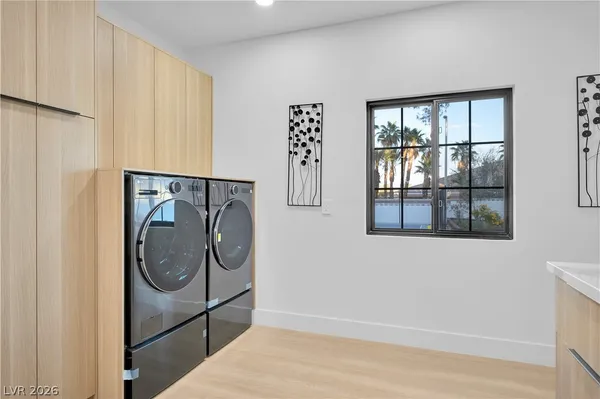 $2,299,999 | 2720 Tioga Pines Circle, Las Vegas, NV 89117