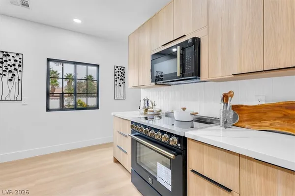 $2,299,999 | 2720 Tioga Pines Circle, Las Vegas, NV 89117