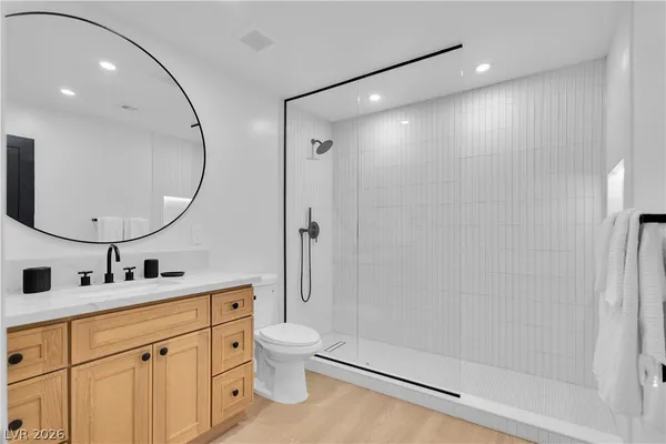 $2,299,999 | 2720 Tioga Pines Circle, Las Vegas, NV 89117