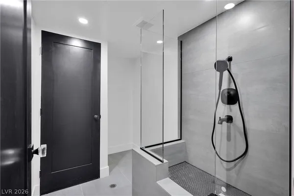 $2,299,999 | 2720 Tioga Pines Circle, Las Vegas, NV 89117