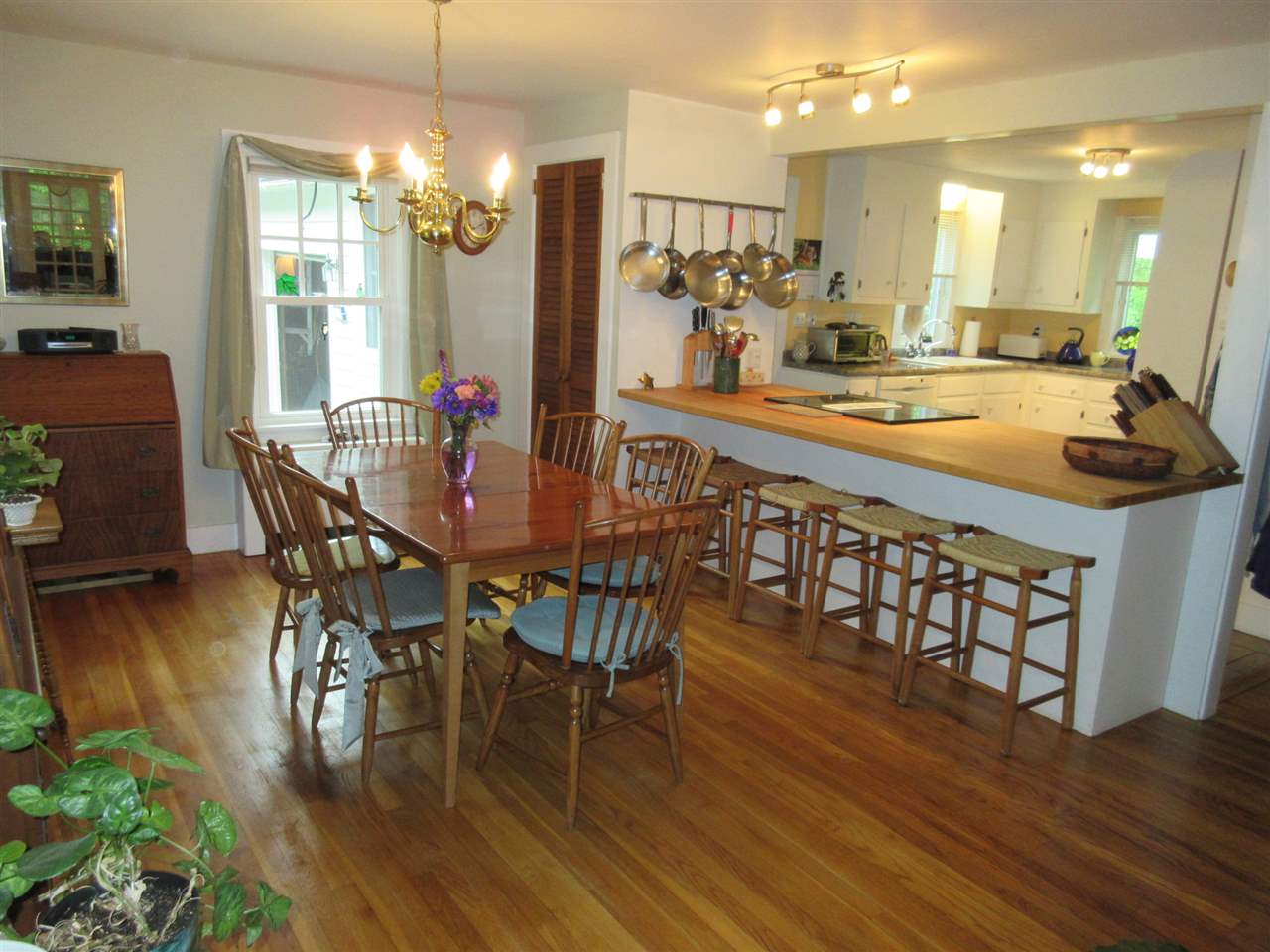 112 Sand Hill Road Peterborough, NH 03458 - Photo 4 of 19