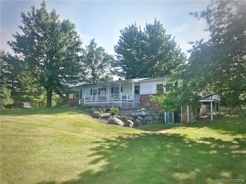 4786 Thomas Road Metamora, MI 48455 - Photo 1 of 46