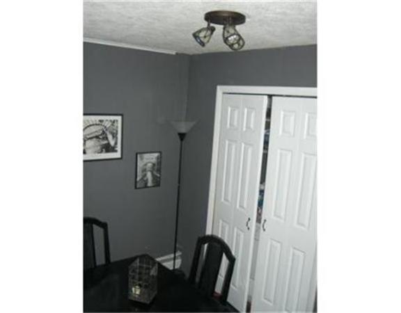 33 Keyes Street Warren, MA 01083 - Photo 5 of 16 Gallery Image 5