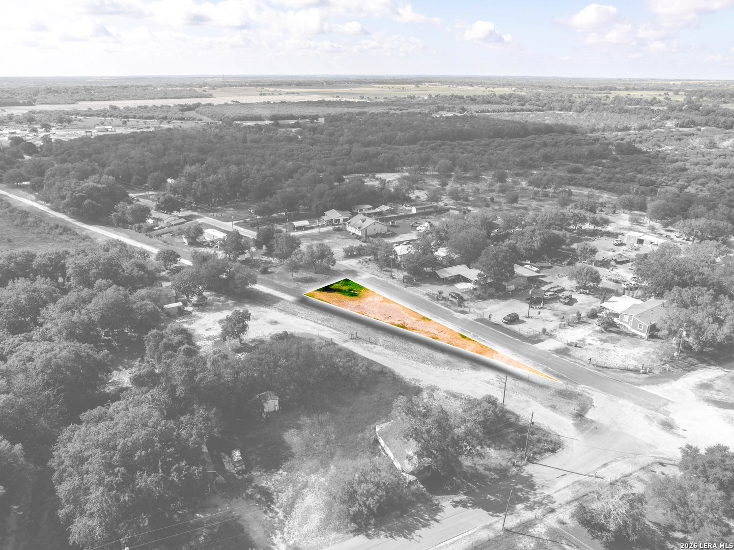 710 Goliad Road Floresville, TX 78114 - Photo 2 of 31 a view of city and ocean