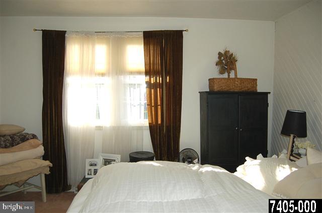 235 Edgewood Road York, PA 17402 - Photo 14 of 23 Gallery Image 14