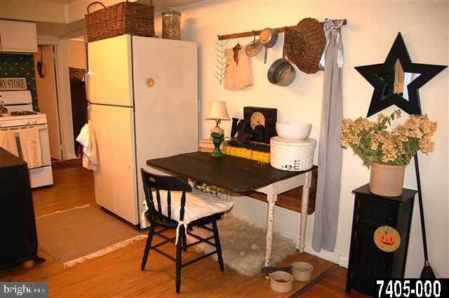 235 Edgewood Road York, PA 17402 - Photo 10 of 23 Gallery Image 10