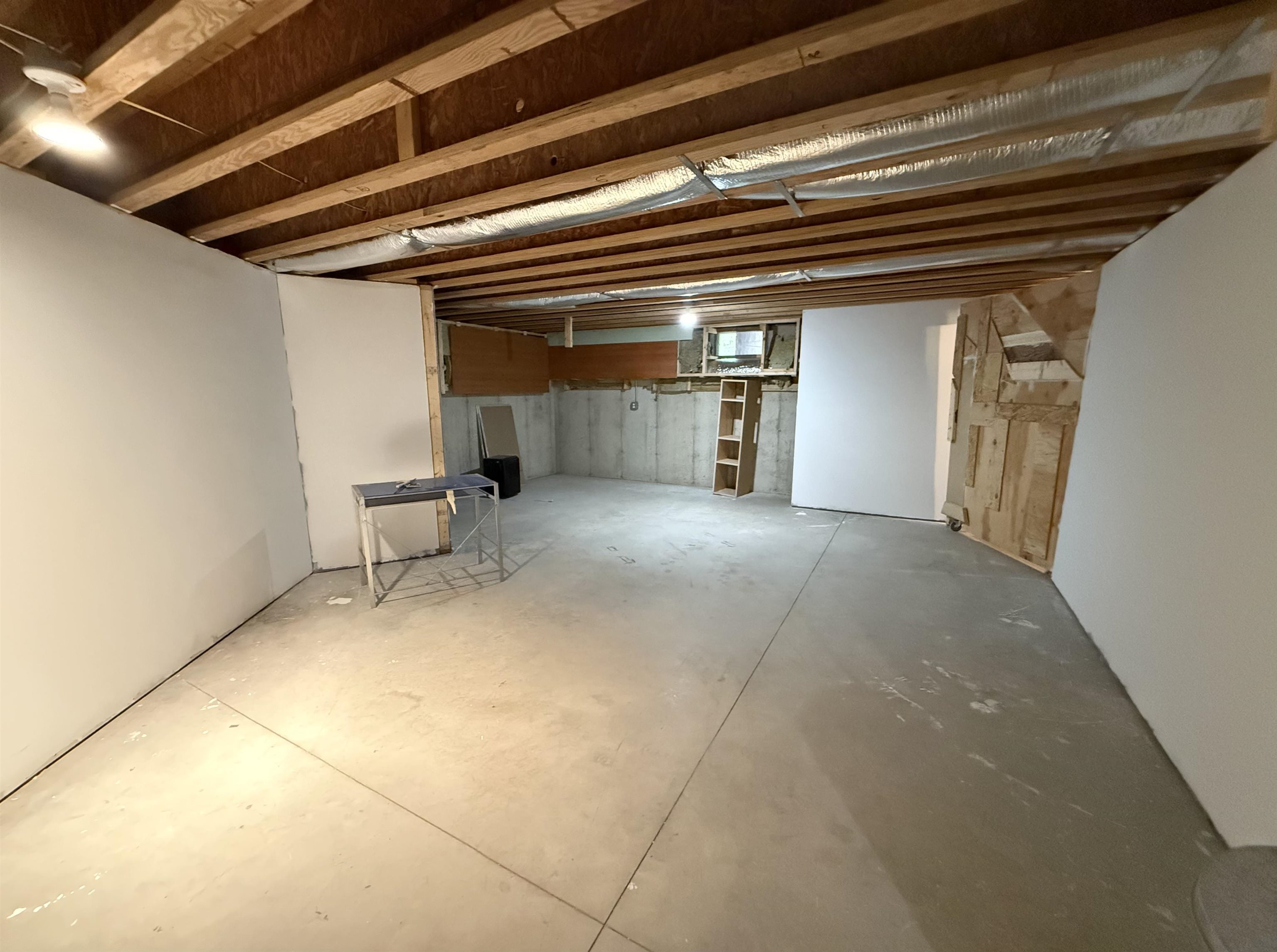 91 Lovering Road North Hampton, NH 03862 - Photo 18 of 19 Gallery Image 18