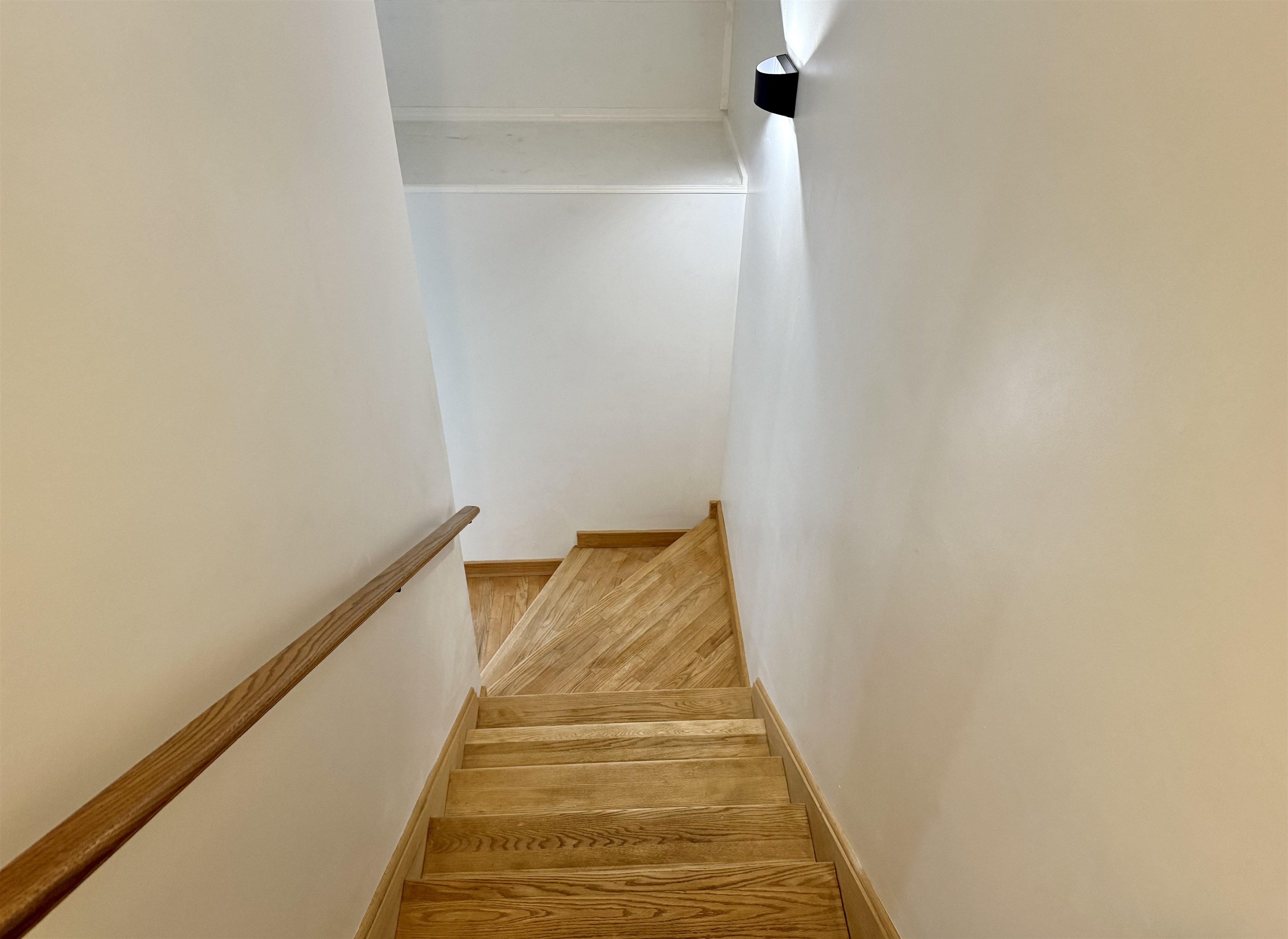 91 Lovering Road North Hampton, NH 03862 - Photo 10 of 19 Gallery Image 10