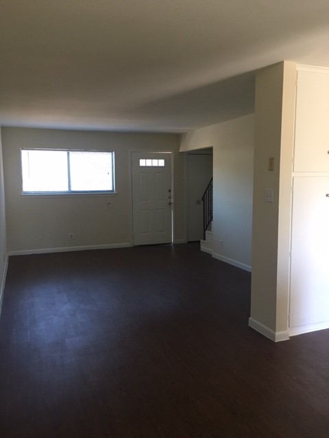 5001 Bull Creek Road, Unit 108 Austin, TX 78731 - Photo 20 of 21 a view of empty room with window