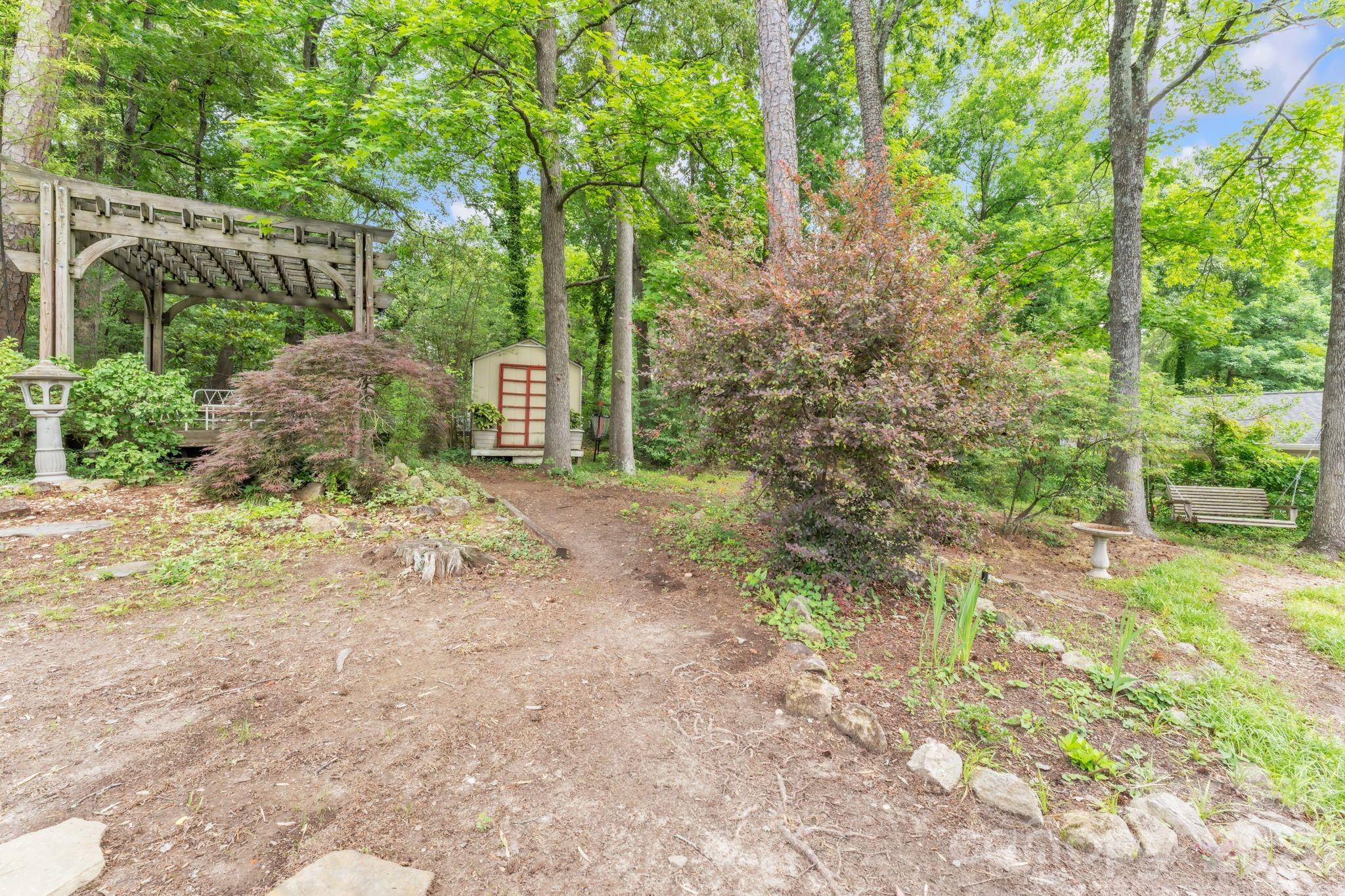 105 Azalea Court Greenville, SC 29615 - Photo 24 of 26