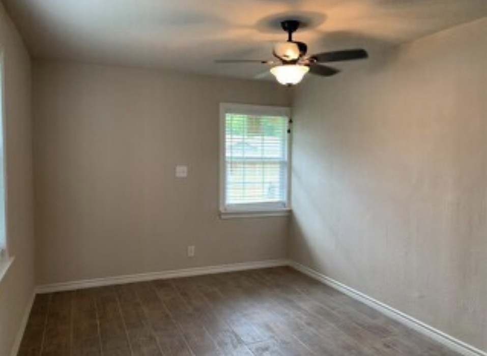 207 Frawley Street Houston, TX 77009 - Photo 4 of 9
